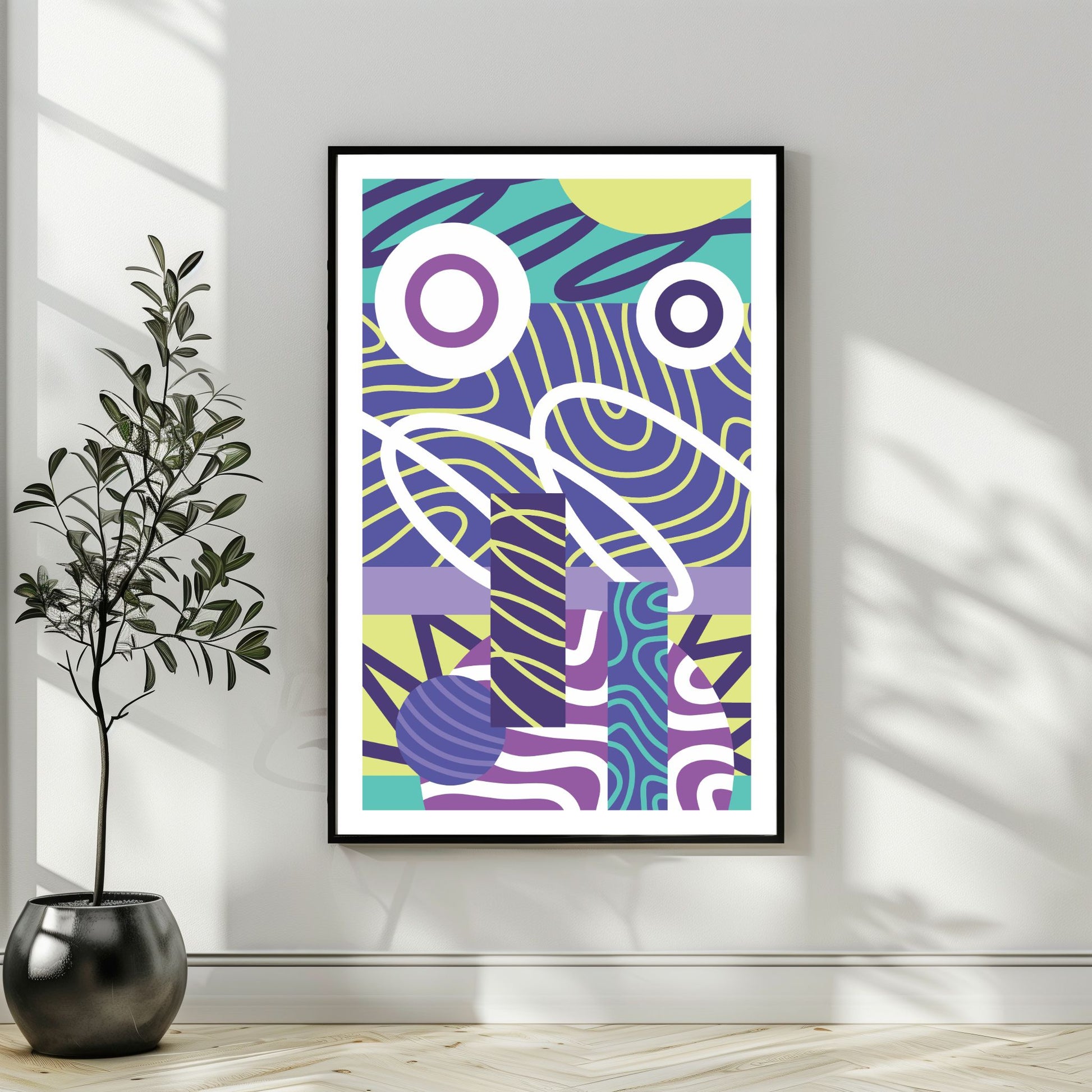 "Experimental Art" – Grafisk serie designet for å fange øyets. Med nyanser av lilla, mint, blått og hvitt, tilbyr denne serien en frisk og dynamisk estetikk som passer perfekt inn i moderne innredningsstiler. Illustrasjonsbilde som viser motivet som plakat i sort ramme.